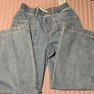 Levi's Pull-On Baggy Jeans